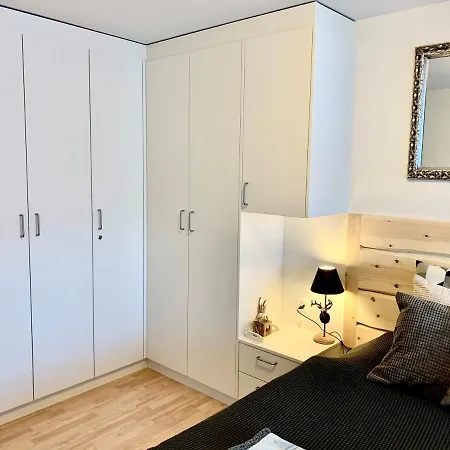Bolgen - Close To Everything! Bolgen, Jakobshorn, Bus Stop, Train Station, Supermarket, School, Rentals, Restaurants And More! Apartamento