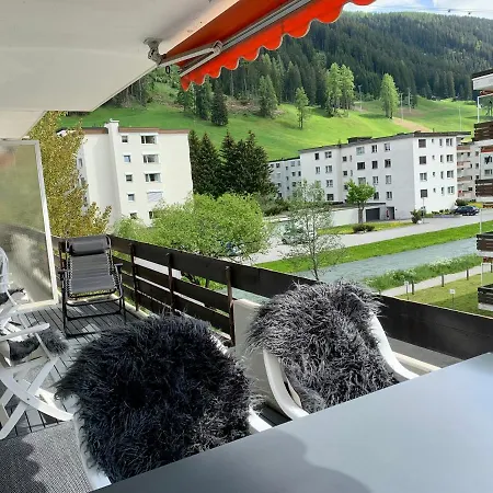 Bolgen - Close To Everything! Bolgen, Jakobshorn, Bus Stop, Train Station, Supermarket, School, Rentals, Restaurants And More! Davos