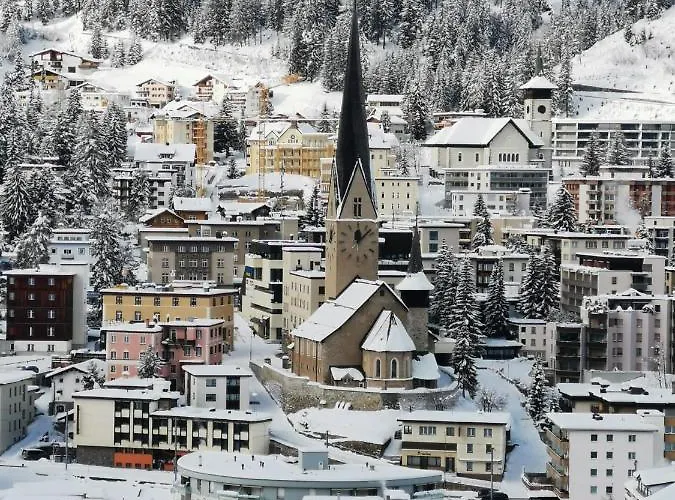 Bolgen - Close To Everything! Bolgen, Jakobshorn, Bus Stop, Train Station, Supermarket, School, Rentals, Restaurants And More! Lägenhet Davos