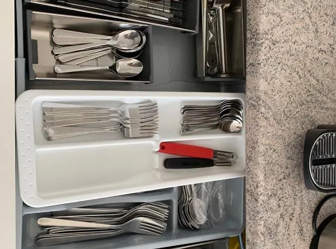 Bolgen - Close To Everything! Bolgen, Jakobshorn, Bus Stop, Train Station, Supermarket, School, Rentals, Restaurants And More!