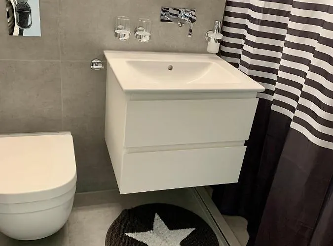 Bolgen - Close To Everything! Bolgen, Jakobshorn, Bus Stop, Train Station, Supermarket, School, Rentals, Restaurants And More! Lägenhet *